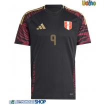 Maglie da calcio Perù Paolo Guerrero #9 Seconda Maglia Copa America 2024 Manica Corta